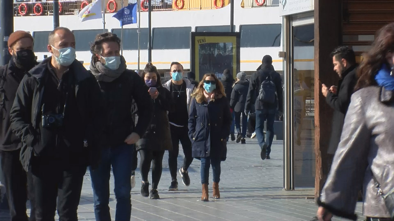 Eminönü'nde turist yoğunluğu