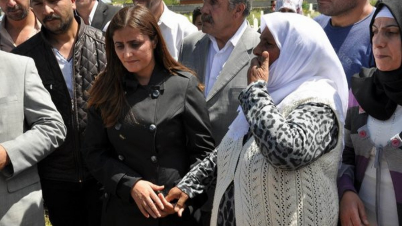 HDP'li vekil Dirayet Dilan Taşdemir bir de PKK'nın dönem sözcüsü çıktı