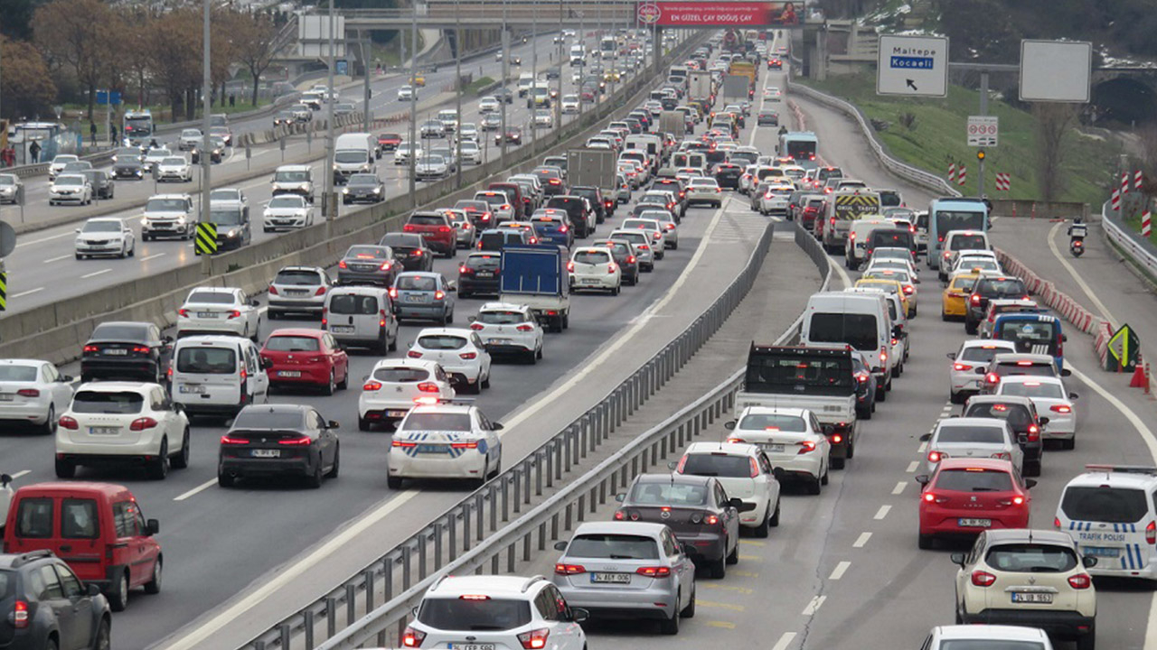 1 Mayıs nedeniyle İstanbul'da bu yollar kapalı