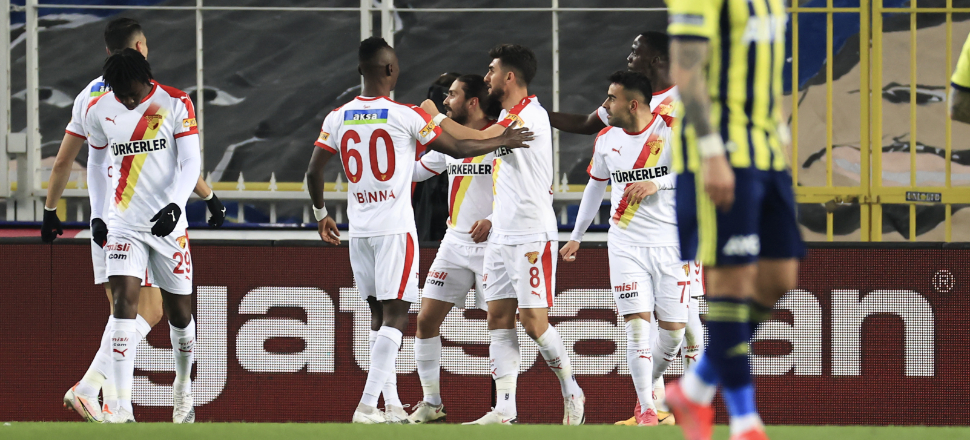 Fenerbahçe bu hafta da Göztepe'ye mağlup