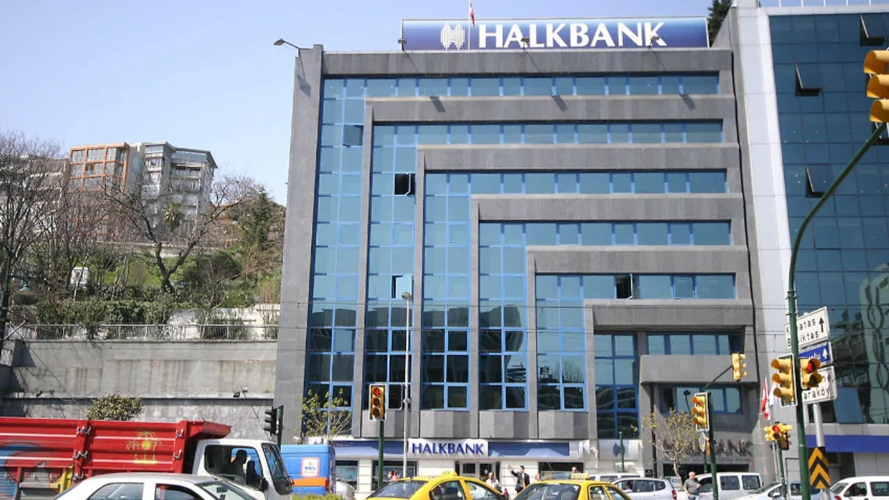 Halkbank'tan seyahat acentelerine destek!