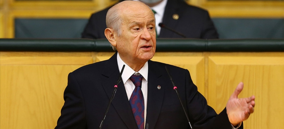 'Yanlış bir tercihin içinde olan varsa dönsün'