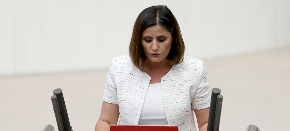 Gara'ya giden HDP'li vekil kod adını kimliğine taşıdı