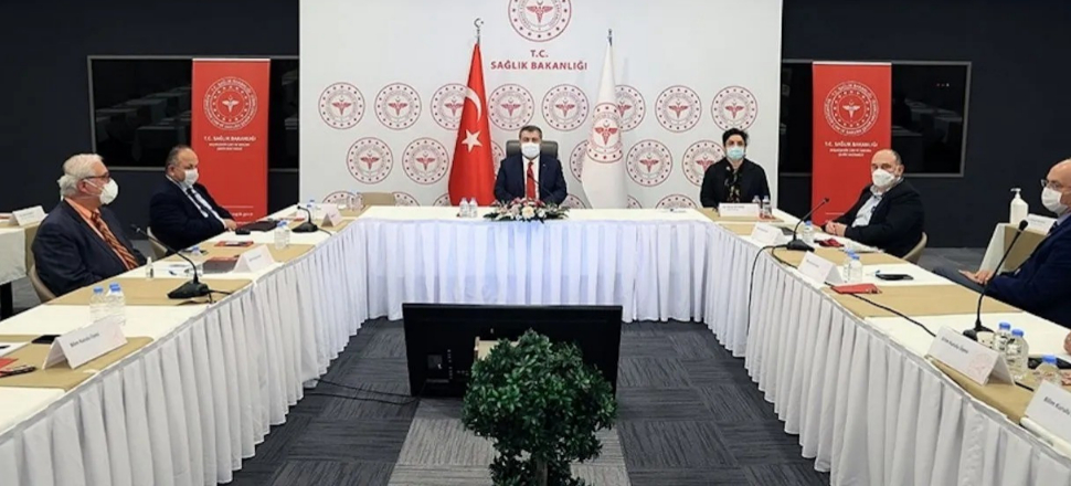 Ahmet Hakan'dan Bilim Kurulu'na flaş çağrı