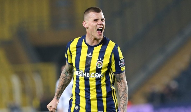 Skrtel'in attığı gol Reddit'e konu oldu