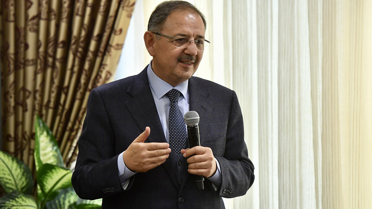 Özhaseki: Tepkim teröre göz kırpan ayak oyunlarına