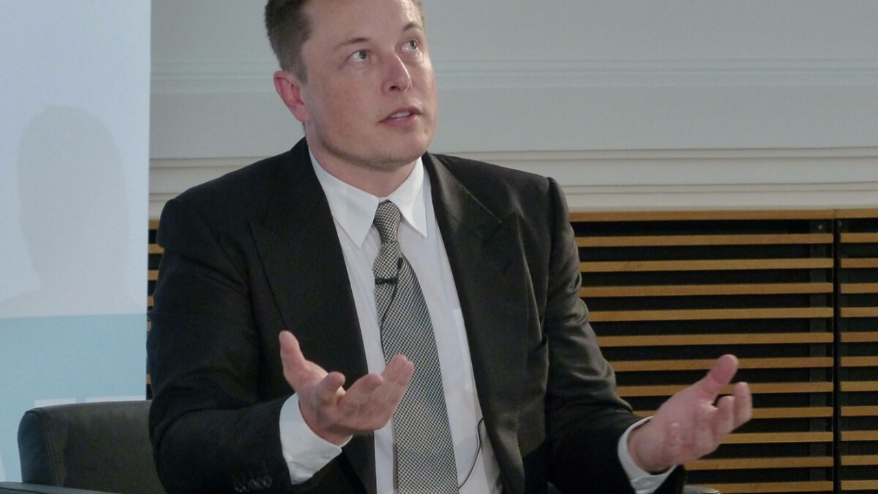 Elon Musk bu kez kendi servetini 15 milyar dolar düşürdü