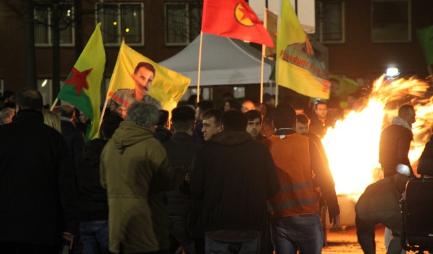 Bakanlara izin yok, PKK yandaşlarına var