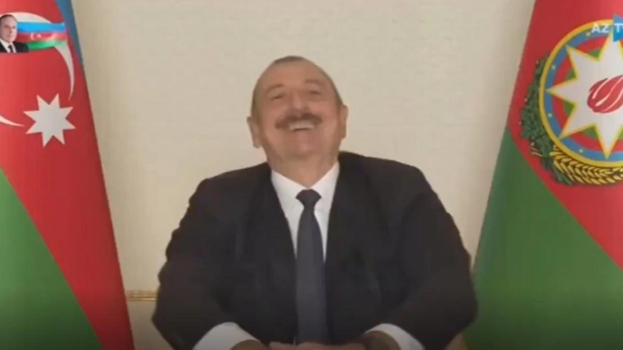Efsane video yine gündem oldu