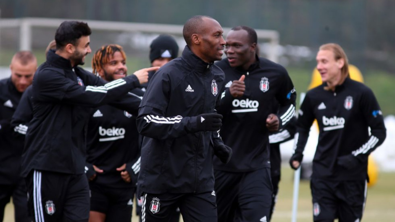 Beşiktaş-Denizlispor muhtemel 11'ler