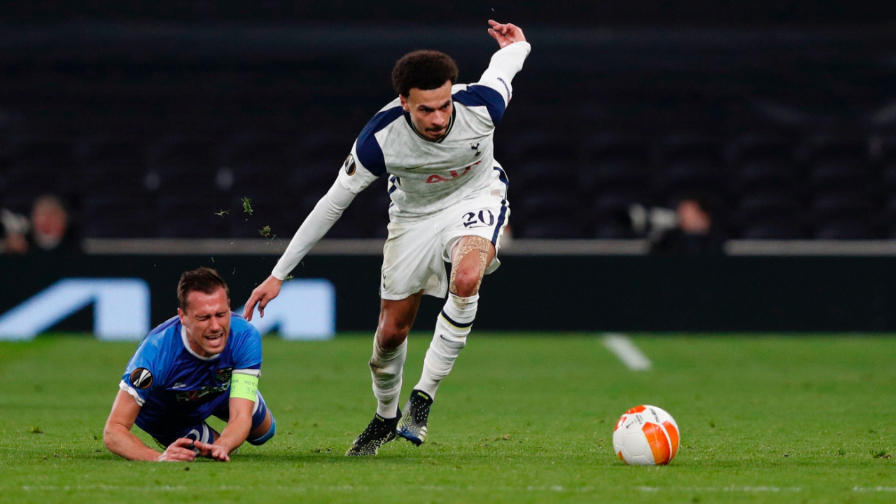 Tottenham Hotspur güle oynaya