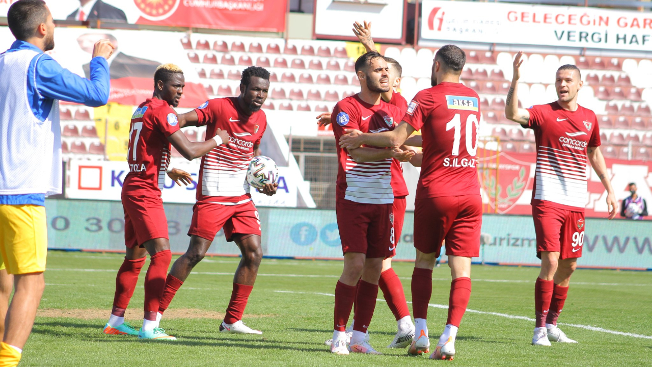 Hatayspor evinde Ankaragücü'nü 4-1'le geçti