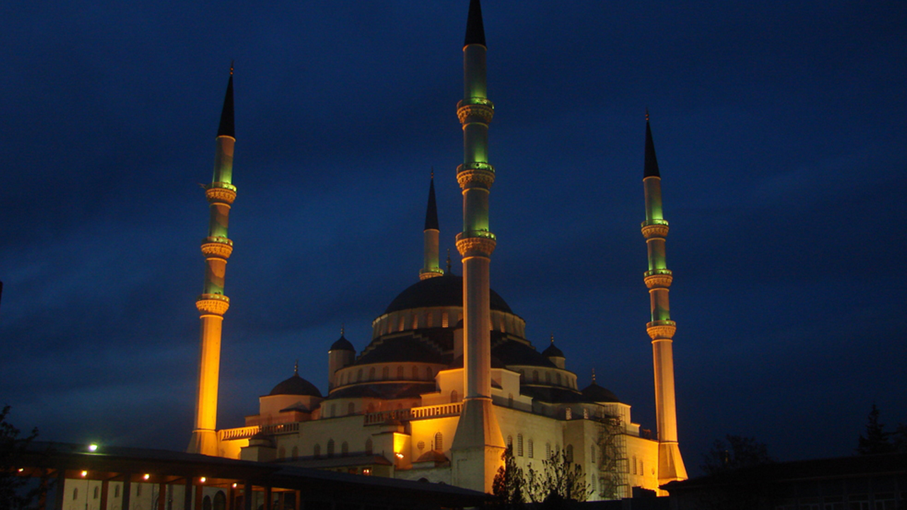 Ankara Ramazan İmsakiyesi 2022 İftar ve Sahur Vakitleri