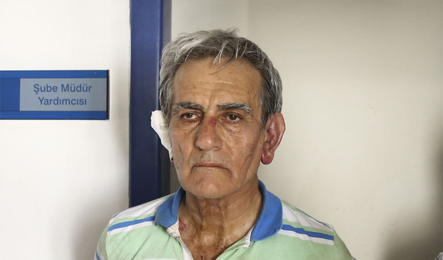 Darbeci Akın Öztürk askeri hakime küfür etmiş!