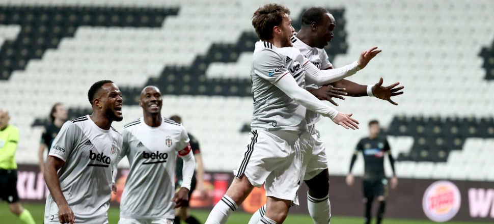 Beşiktaş evinde Denizlispor'u 3-0'la geçti