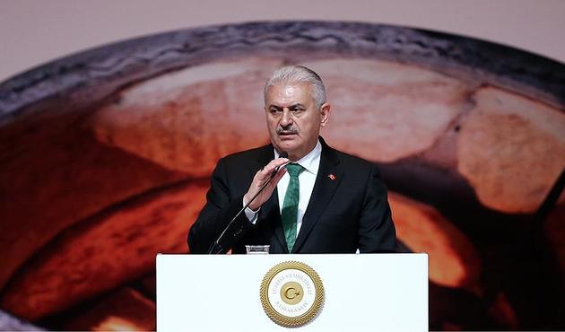 Başbakan'dan Alevilerle buluşmada önemli mesajlar!