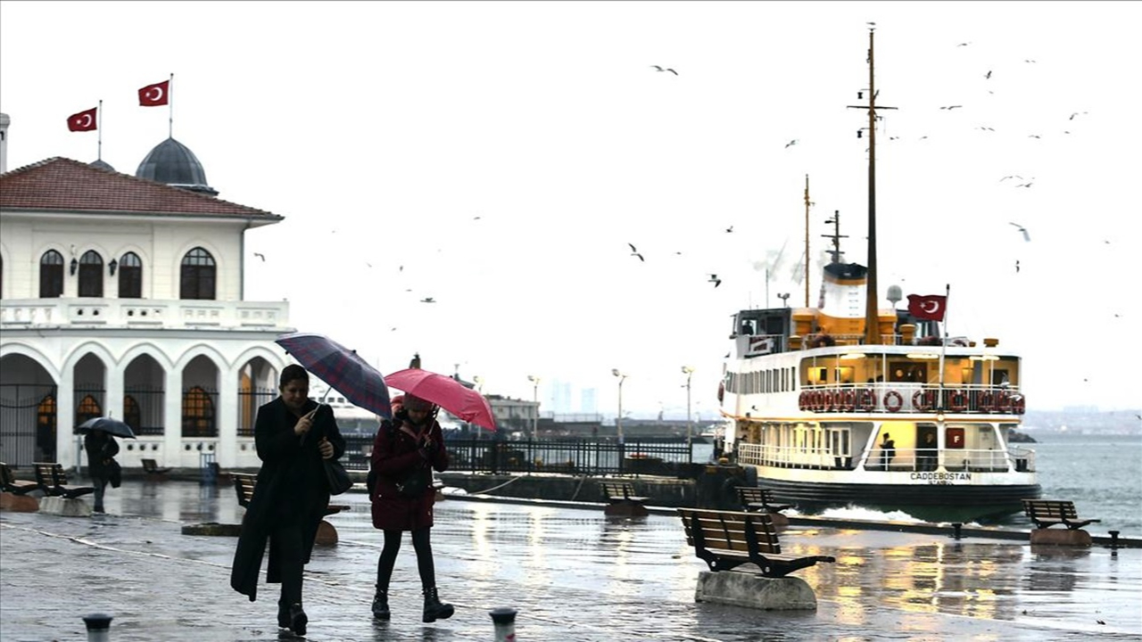 Meteoroloji İstanbul için saat verdi