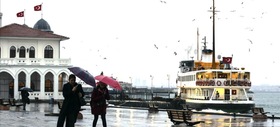 Meteoroloji İstanbul için saat verdi