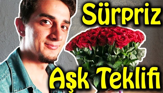 Youtuber Ruhi Çenet sevdiği kıza aşkını ilan etti!