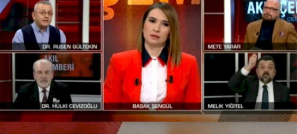 Melik Yiğitel: Cahil sensin, alçak. Haysiyet yoksunu