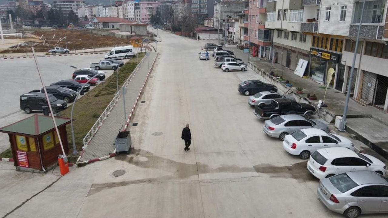 Rize Ardeşen'de iki okulda yüz yüze eğitime ara verildi