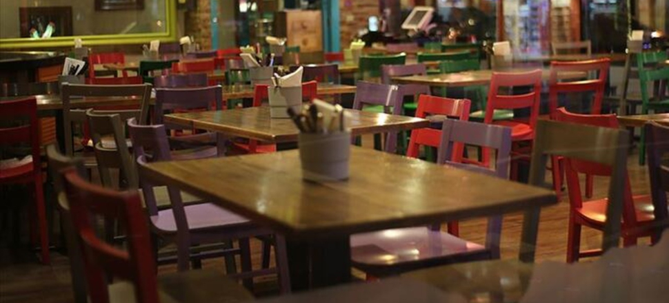 Kafe ve restoranlar açıldı: İş ilanları arttı