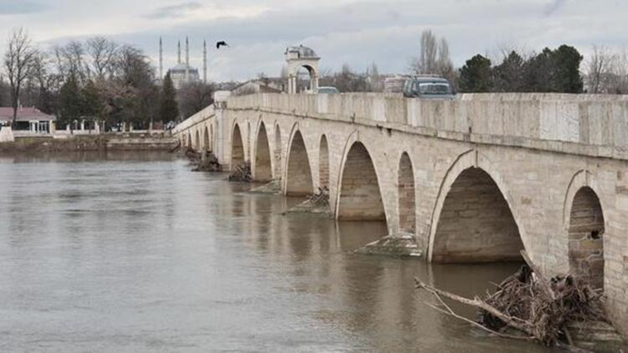 Meriç Nehri'nde çocuğu boğulan annenin cezadan kaçtığı iddiası asılsız