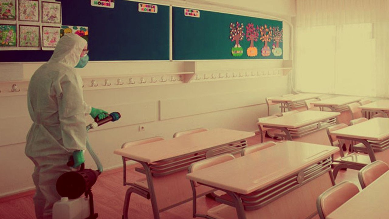 Yüz yüze eğitime 10 gün ara verildi