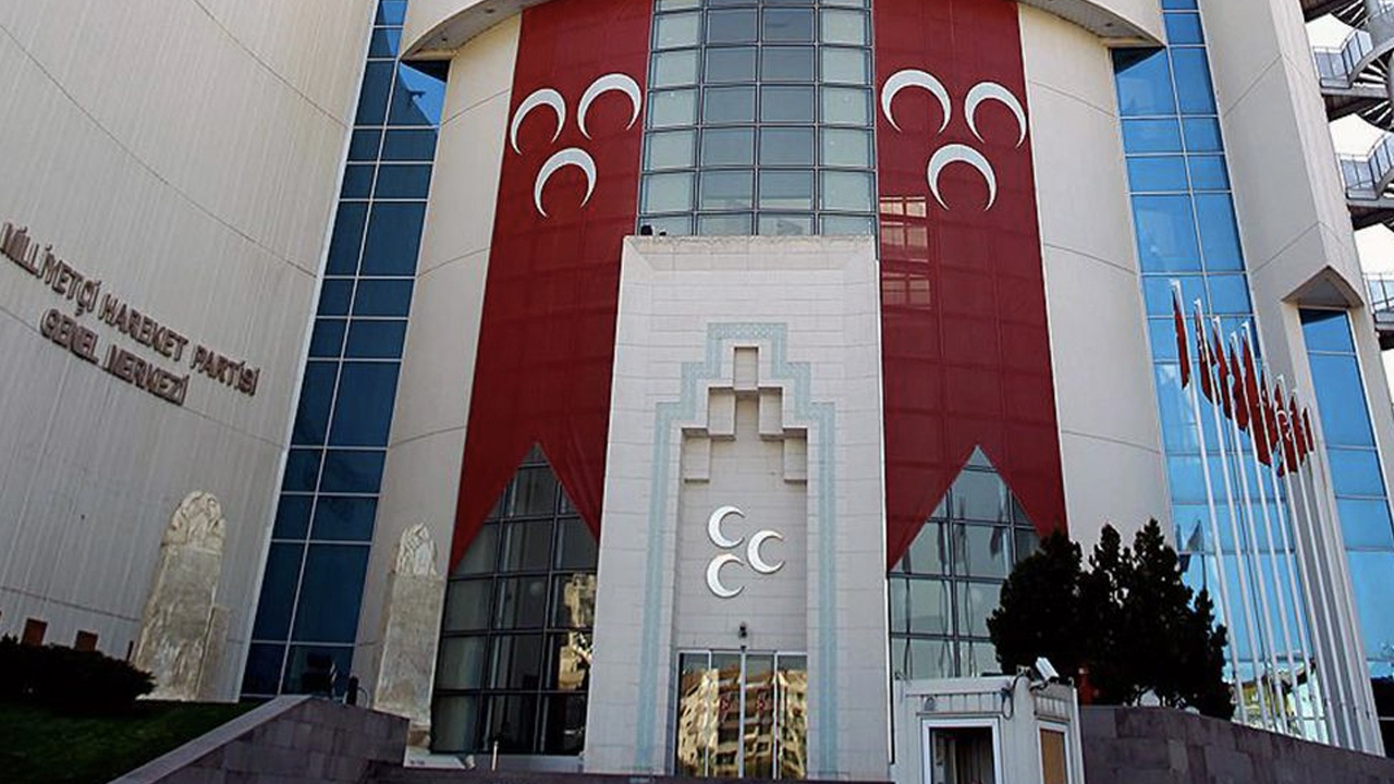 MHP'ye 2 cani üzerinden karalama kampanyası başlattılar