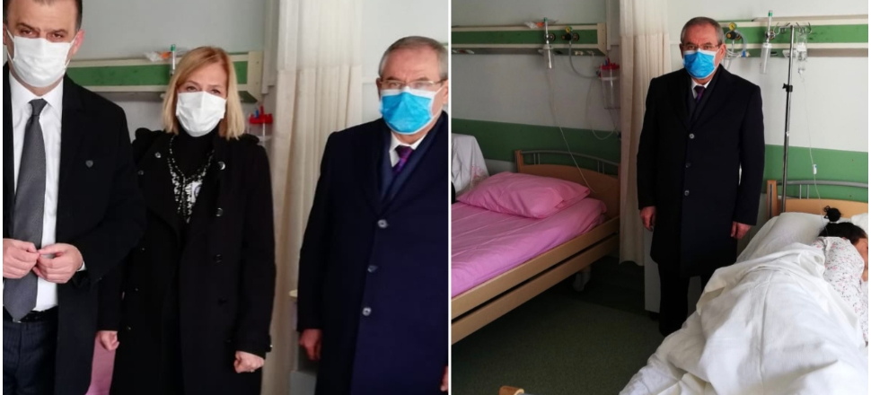 CHP'lilerden darp edilen kadının başında poz