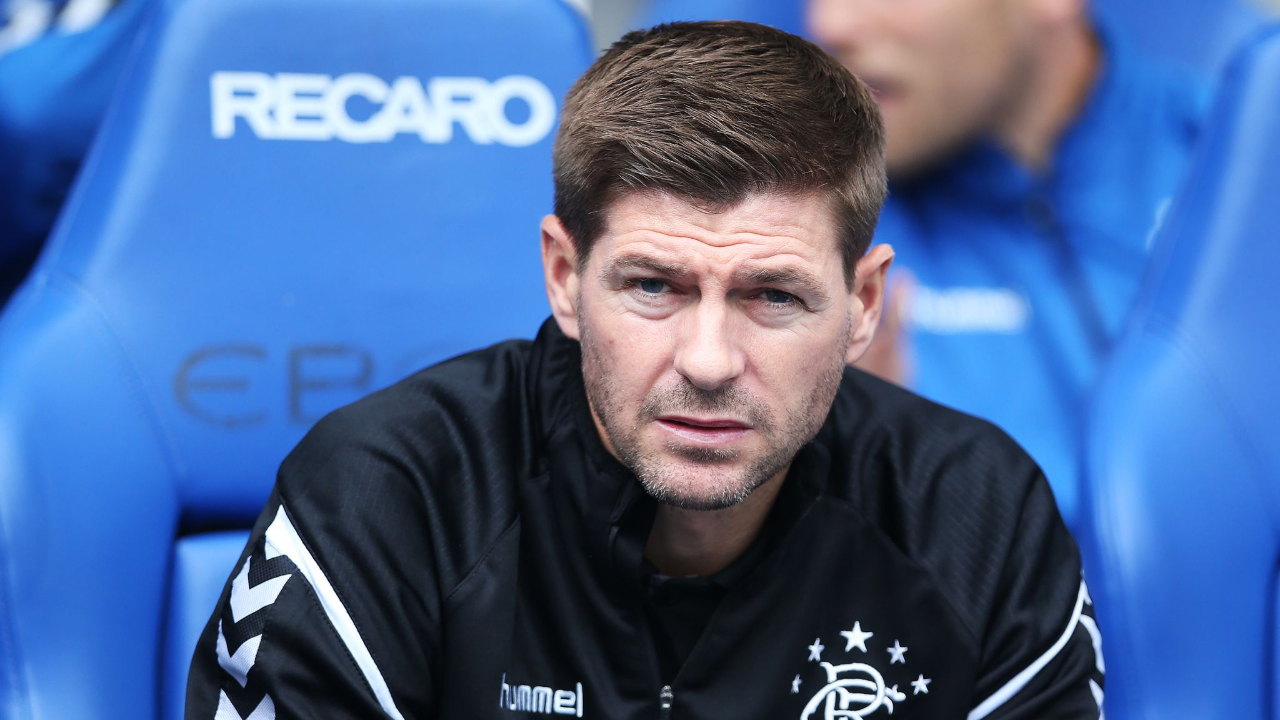 Steven Gerrard adım adım Liverpool'a