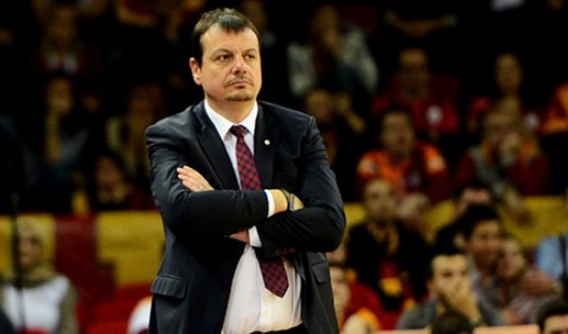 Ergin Ataman'dan Beşiktaş'a 3 kupalı mesaj