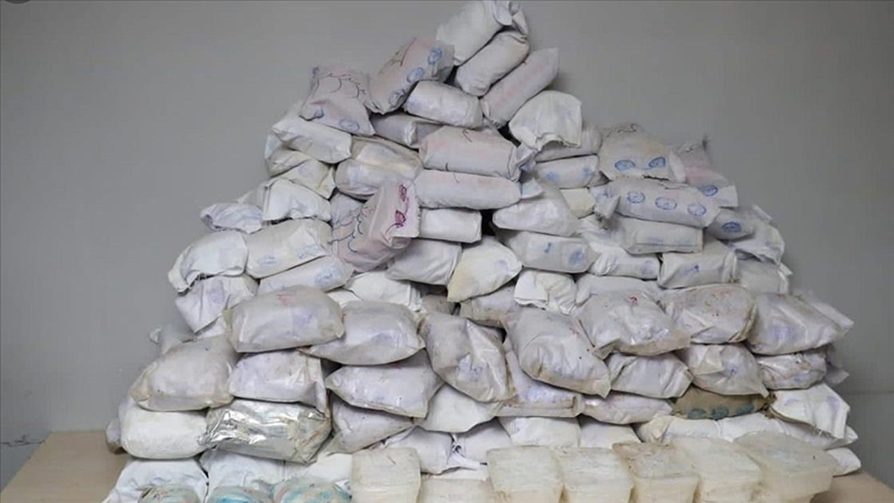 482 kilo eroin 65 kilo metamfetamin yakalandı