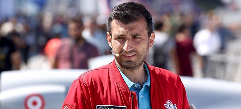 Selçuk Bayraktar 'Her şeyin başı ahlak' notuyla duyurdu
