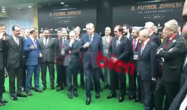 Erdoğan'dan dünyaca ünlü yıldıza penaltı golü / VİDEO