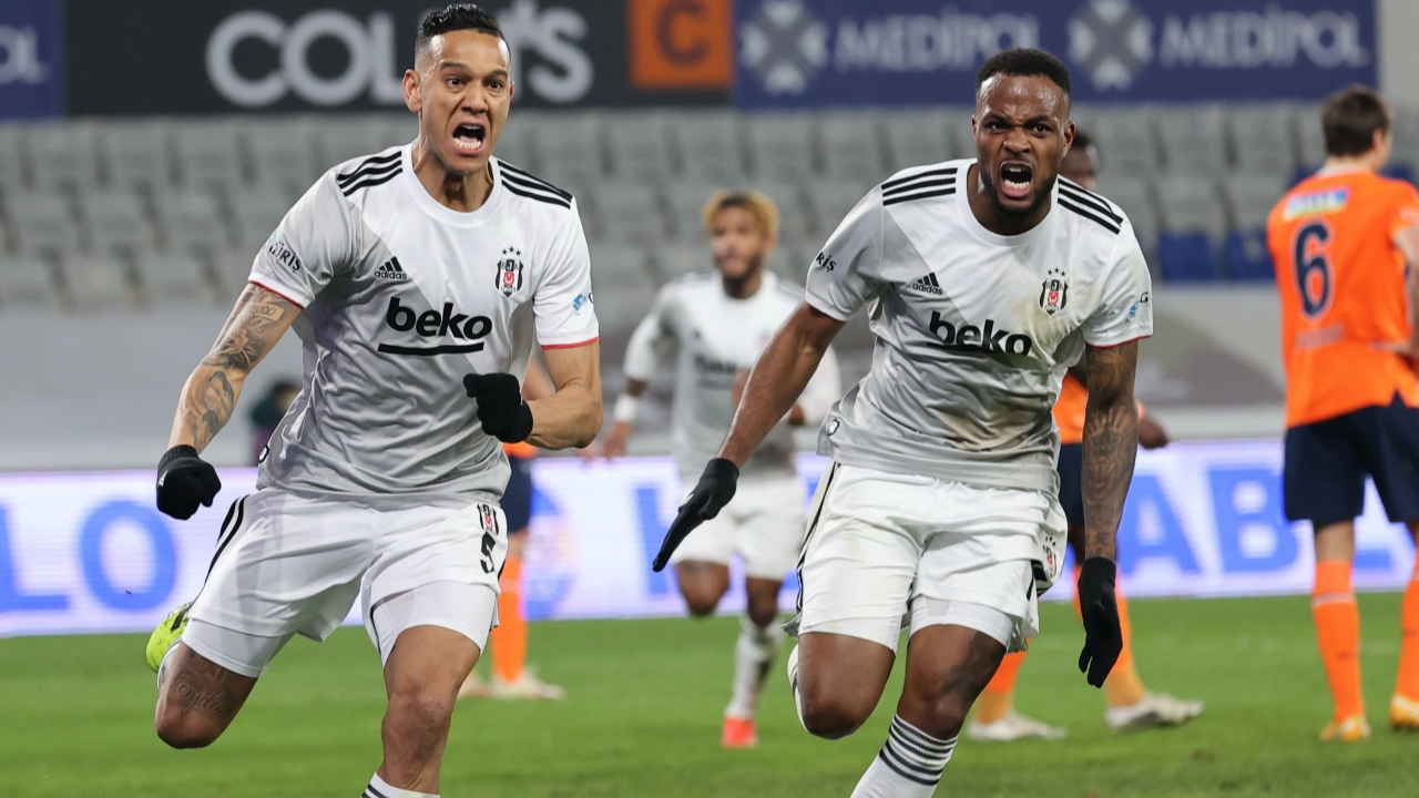 Beşiktaş rekorlarla yoluna devam ediyor