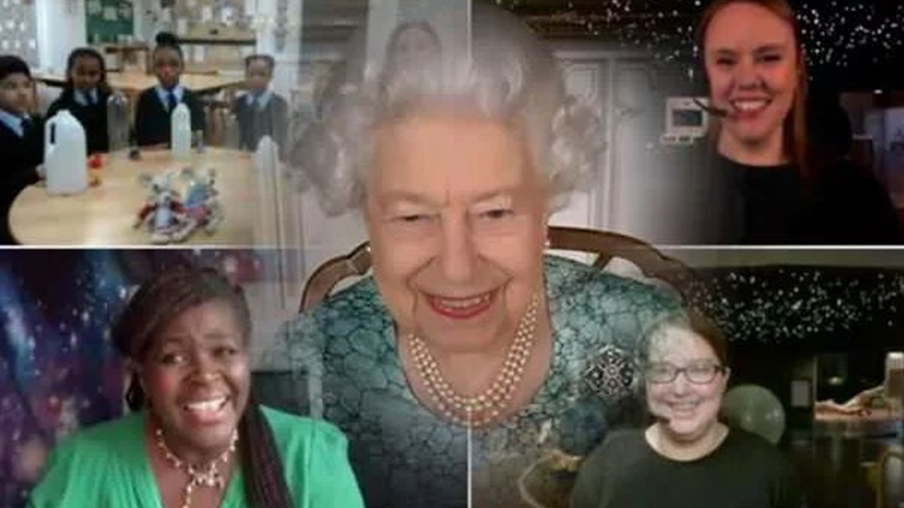 Elizabeth'ten 'ırkçı değiliz' mesajı