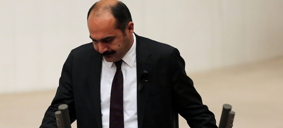 HDP Ağrı Milletvekili Berdan Öztürk'e terör soruşturması