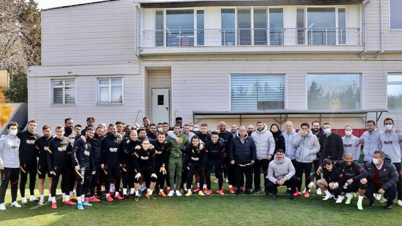 Fatih Terim: Belhanda konusunun bize zarar vermesine müsaade etmem