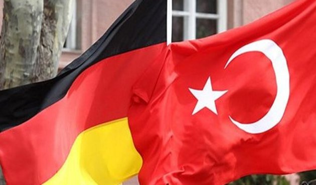 Almanya'dan skandal bir karar daha: Türkiye'ye AB kapılarını kapattı!