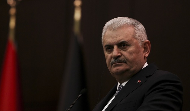 Başbakan Yıldırım eski bakanlarla kahvaltıda buluştu!