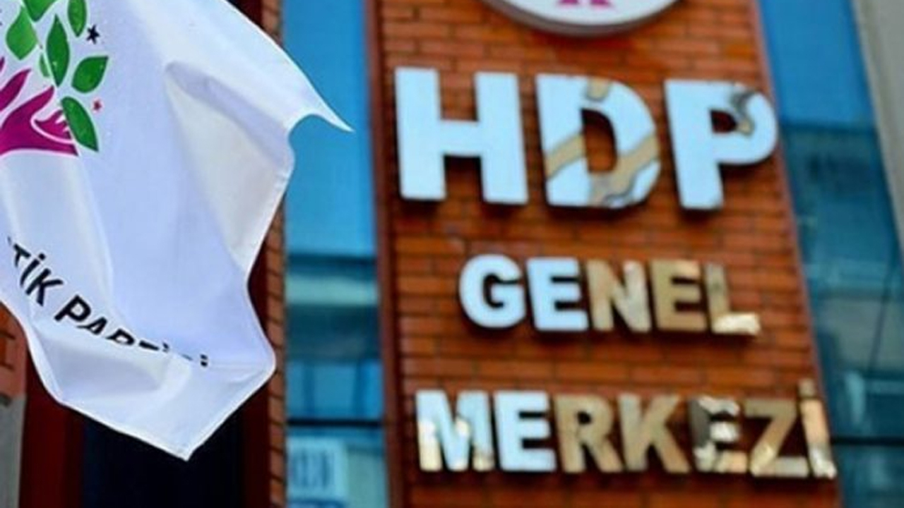 HDP'nin kapatılmasına yönelik AYM'ye dava açıldı