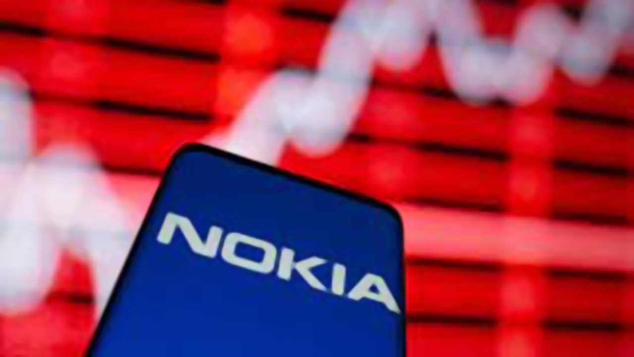 Nokia 10 bin çalışanını işten çıkaracak