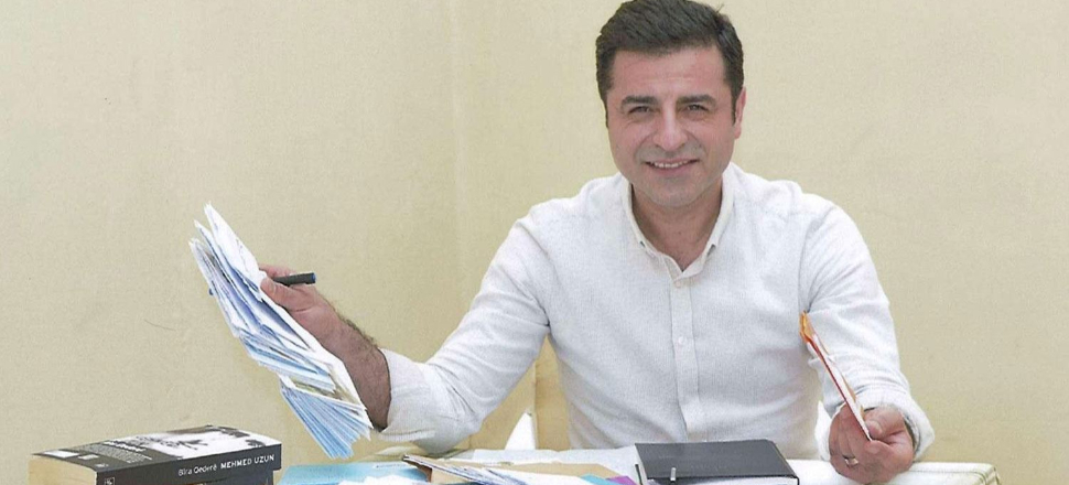 Selahattin Demirtaş, Atatürk ile dalga geçti