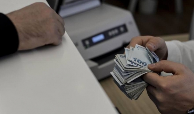 Emekliye ikramiye müjdesi: Ödemeler başladı!