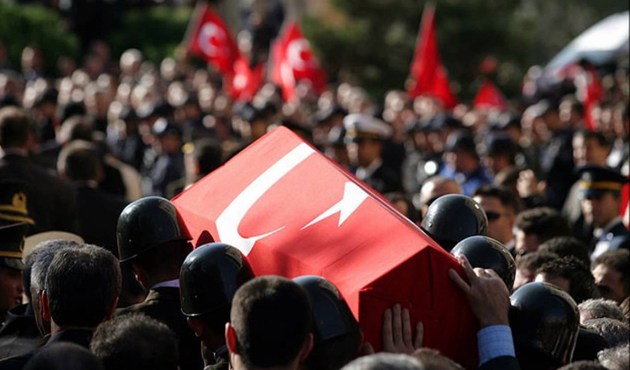 Hakkari'den acı haber: 1 asker şehit oldu,3 asker yaralandı