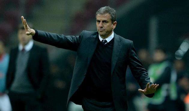 Osmanlıspor Hamza Hamzaoğlu ile anlaştı
