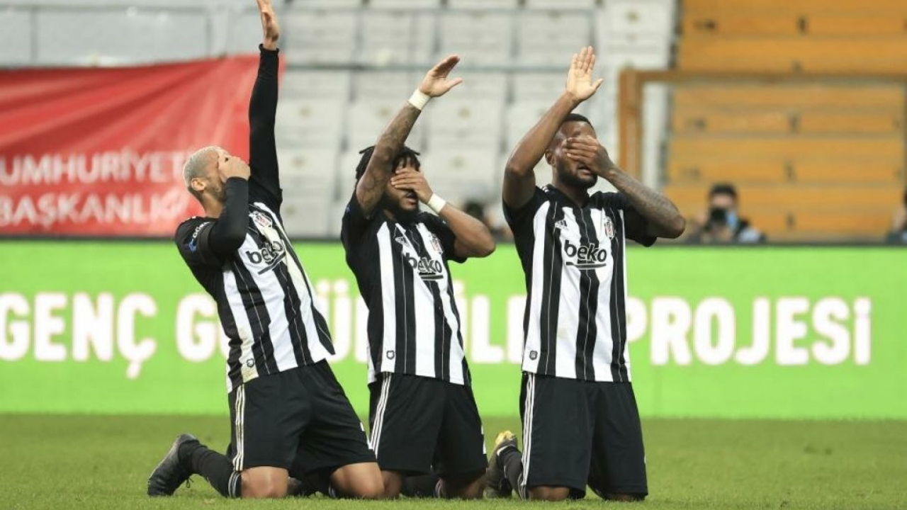 Valentin Rosier, France Football'a konuştu