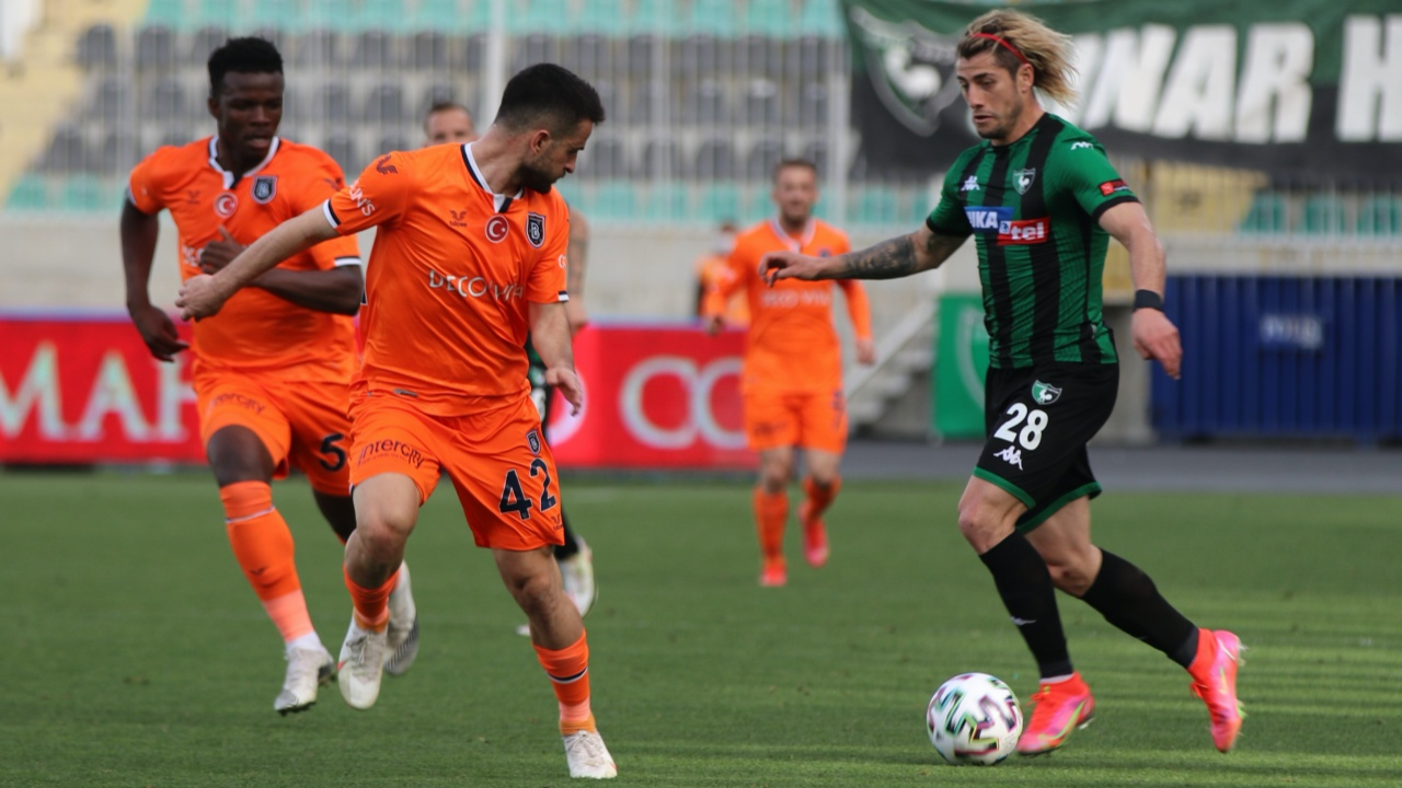 Denizlispor-Medipol Başakşehir maçında gol yok