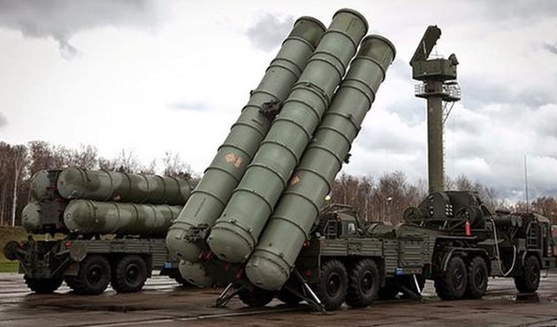 Putin'in yardımcısından flaş S-400 açıklaması